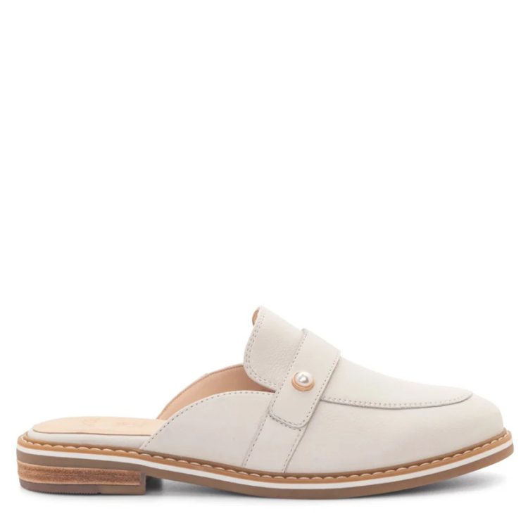 Ara Kona | CRÈME